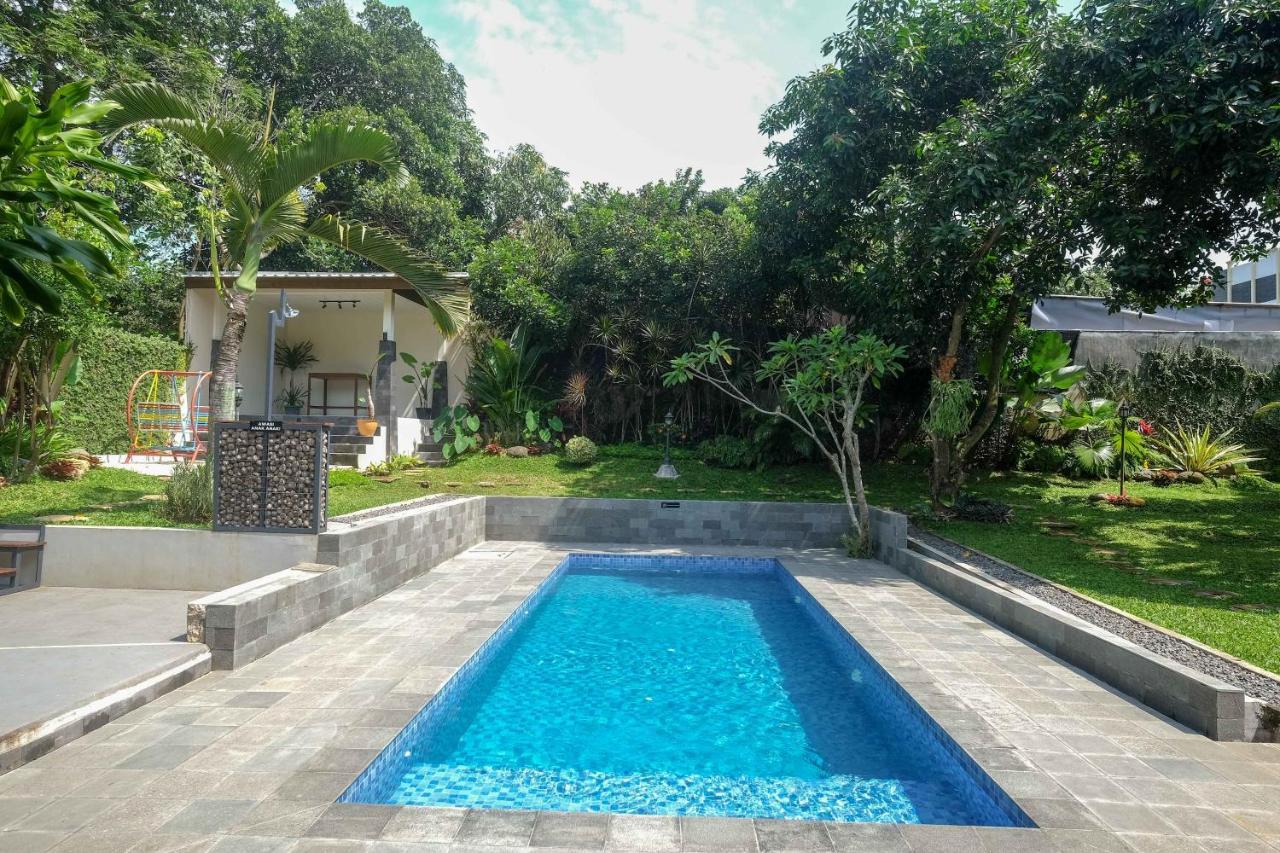 Sareh Villa By The Lavana Semarang Zewnętrze zdjęcie