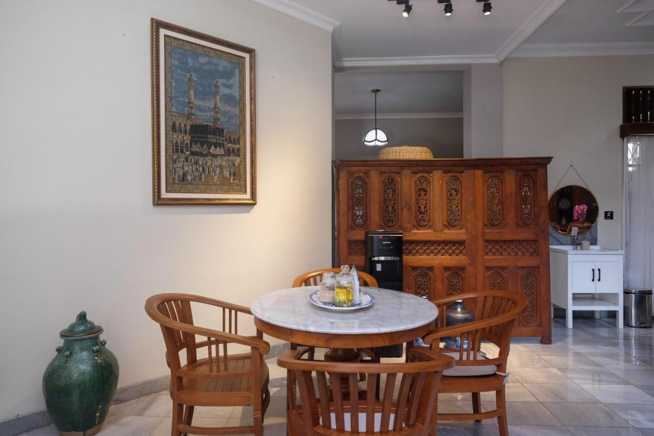 Sareh Villa By The Lavana Semarang Zewnętrze zdjęcie