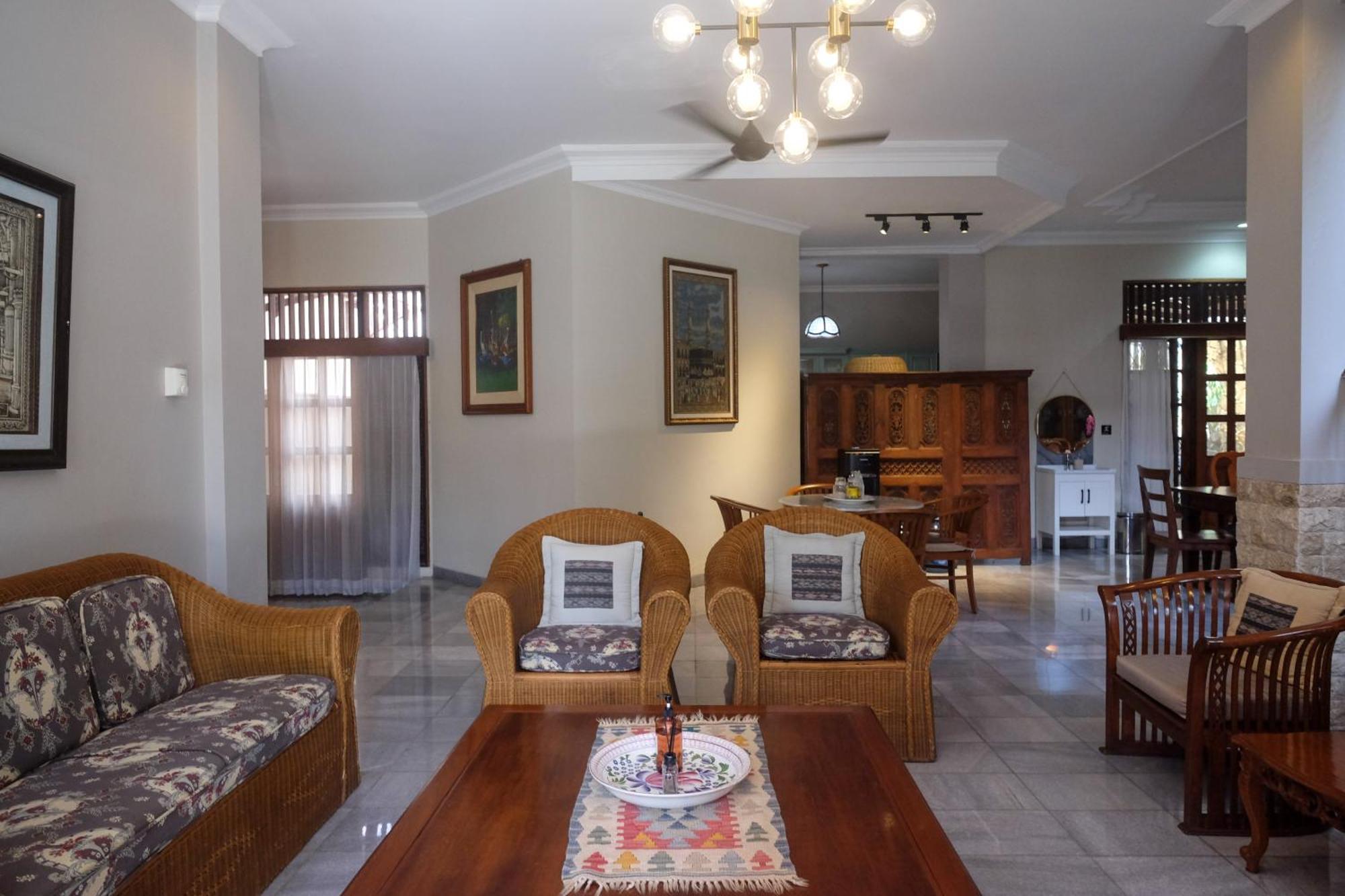 Sareh Villa By The Lavana Semarang Zewnętrze zdjęcie